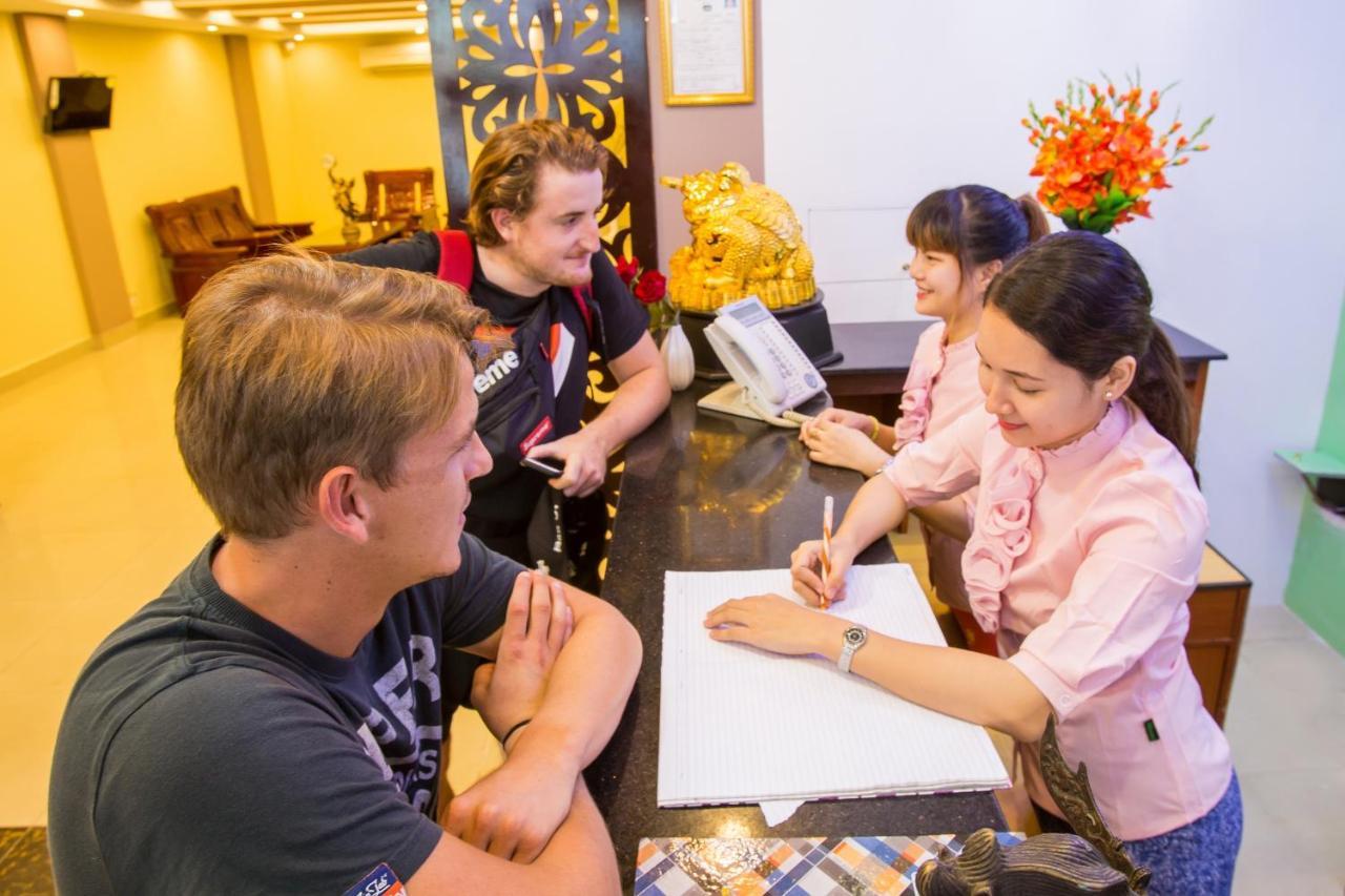 Golden Gate China Town Hotel Yangon Dış mekan fotoğraf